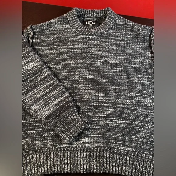 UGG Women's Avianna Crewneck Sweater - Picture 1 of 3